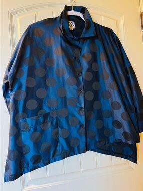 M squared lagenlook Polka Dot Satin Button-Front Blazer in Navy and Black sz2